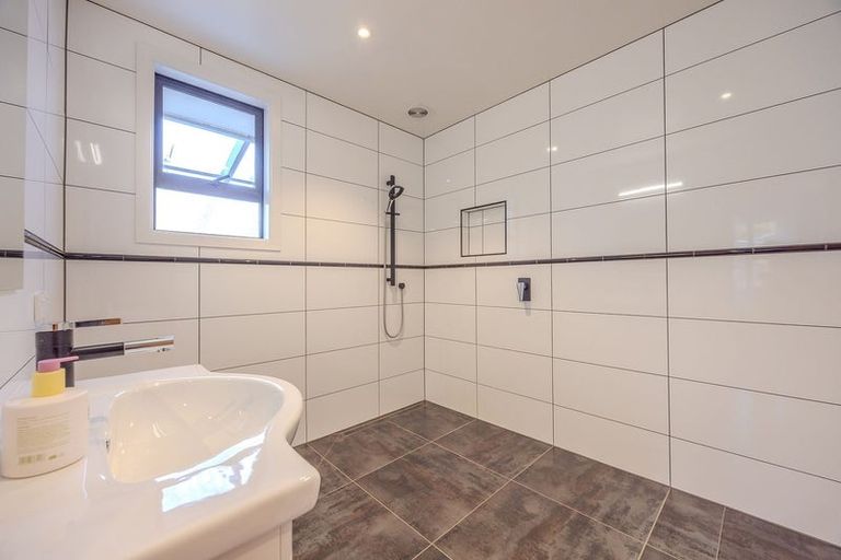 Photo of property in 14 Macpherson Street, Wanaka, 9305