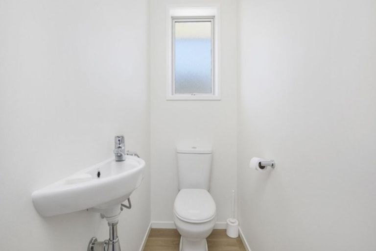 Photo of property in 76 Mackenzie Avenue, Woolston, Christchurch, 8023