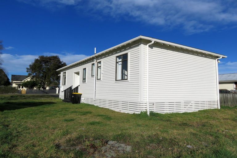 Photo of property in 35 Rayner Street, Temuka, 7920