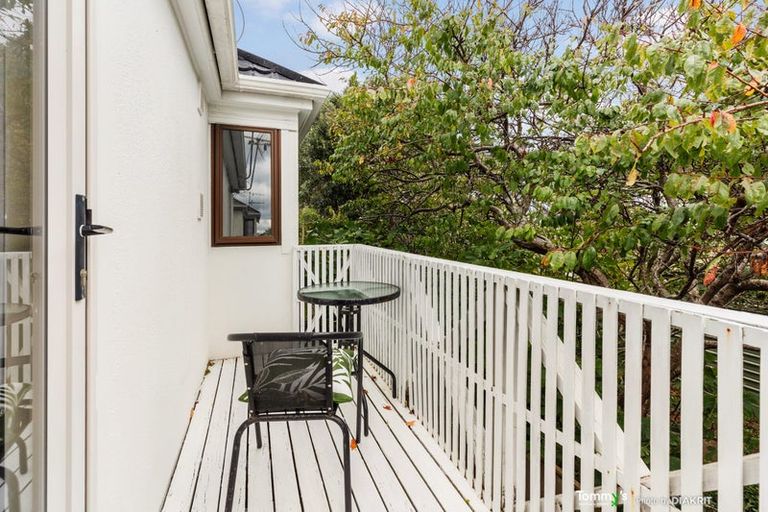 Photo of property in 163u4 Queens Drive, Lyall Bay, Wellington, 6022