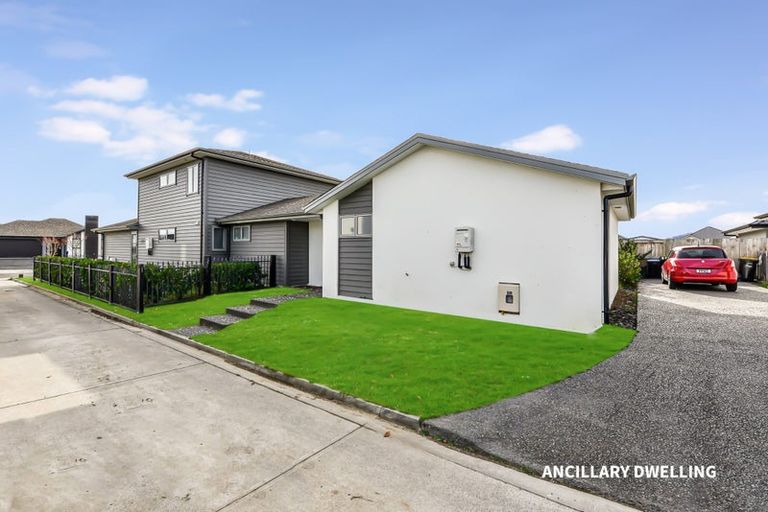 Photo of property in 8 Kaaka Street, Cambridge, 3434
