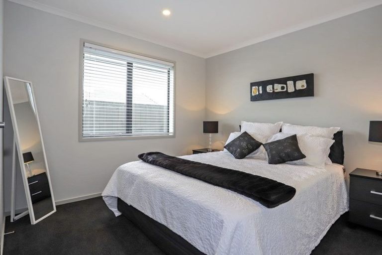Photo of property in 24 Harding Drive, Papamoa Beach, Papamoa, 3118