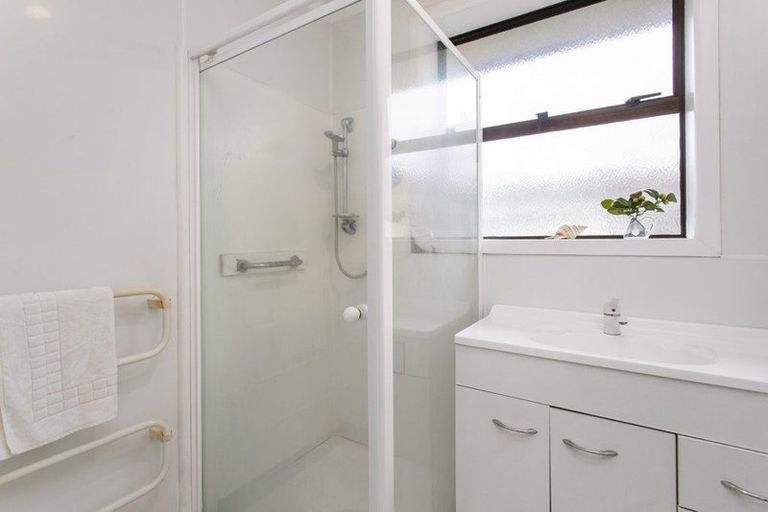 Photo of property in 19 Claridges Road, Casebrook, Christchurch, 8051