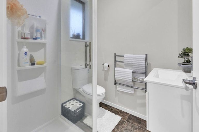 Photo of property in 72 Bower Avenue, New Brighton, Christchurch, 8083