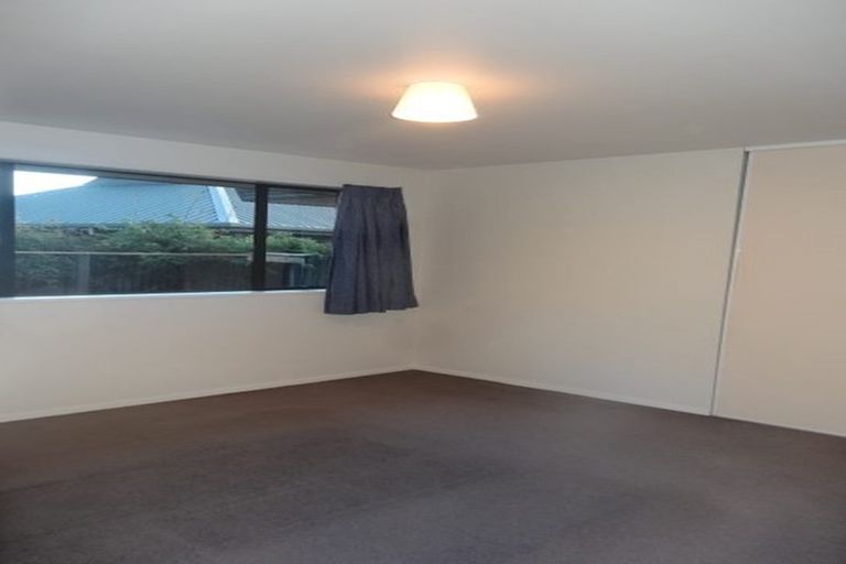 Photo of property in 10 Rustic Lane, Spreydon, Christchurch, 8024