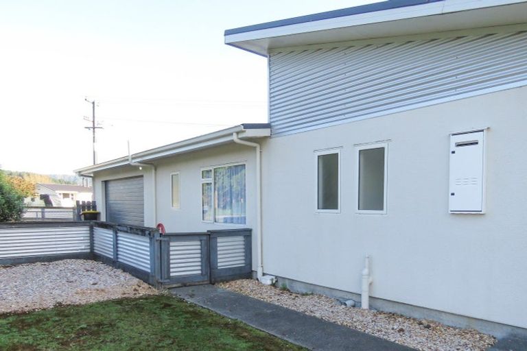 Photo of property in 77 Buller Road, Reefton, 7830