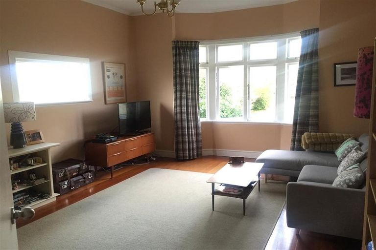 Photo of property in 47 Eden Street, Island Bay, Wellington, 6023