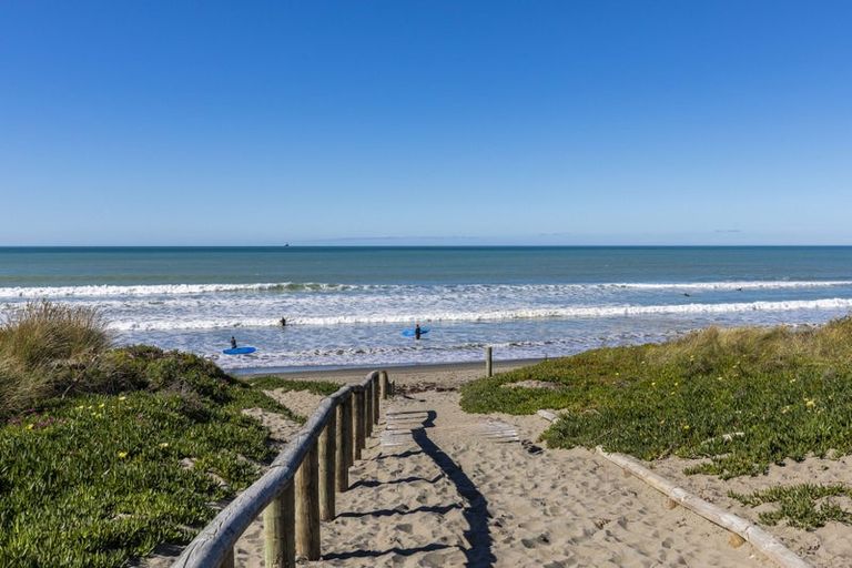 Photo of property in 2/8 Ballance Street, Waimairi Beach, Christchurch, 8083