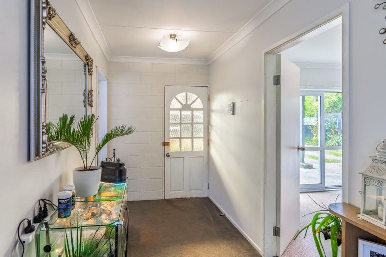 Photo of property in 75 Atkinson Avenue, Otaki Beach, Otaki, 5512