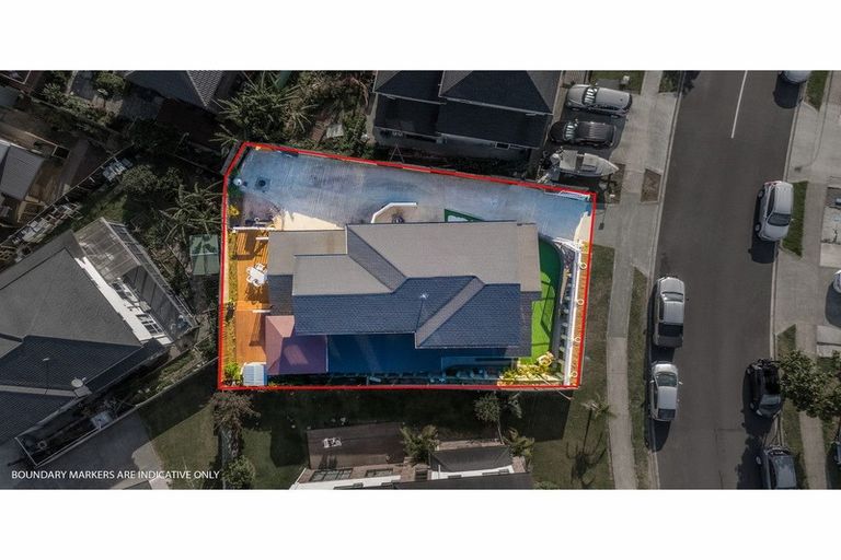 Photo of property in 14 Kereru Rise, Papakura, 2110