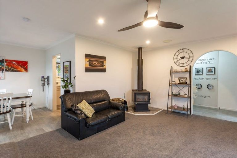 Photo of property in 132 Hagart-alexander Drive, Mosgiel, 9024