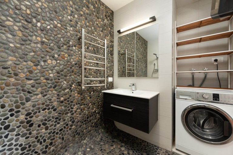 Photo of property in 2/54 Marine Parade, Mount Maunganui, 3116