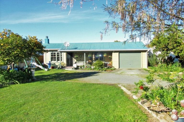 Photo of property in 44 Mahia Avenue, Wairoa, 4108