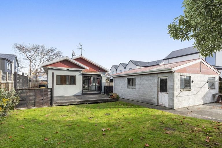 Photo of property in 10 Gambia Street, Papanui, Christchurch, 8053