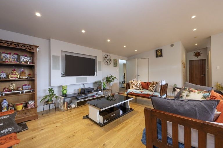 Photo of property in 140a Solar Road, Glen Eden, Auckland, 0602