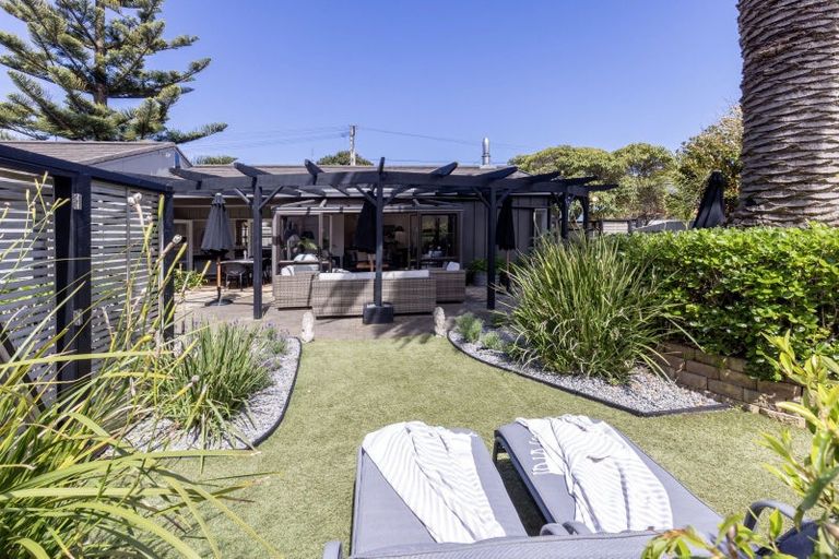 Photo of property in 1a Arawa Street, Raumati Beach, Paraparaumu, 5032