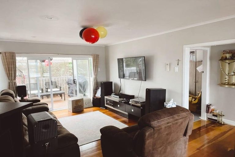 Photo of property in 1/24 Churchill Avenue, Manurewa, Auckland, 2102