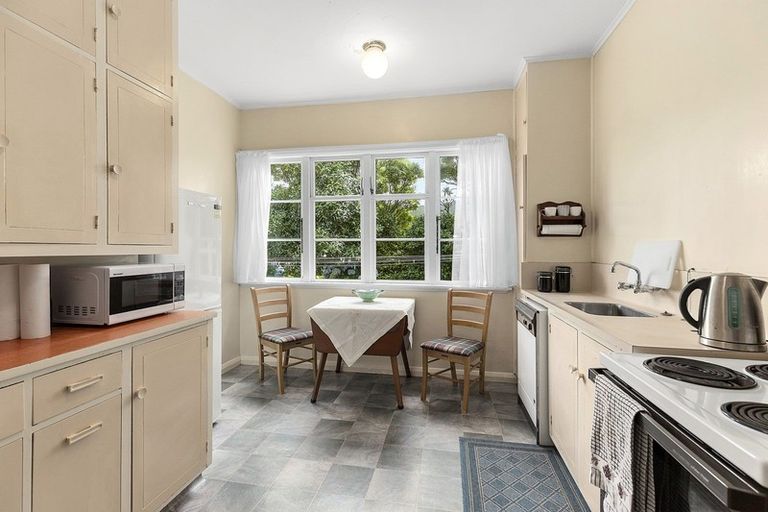 Photo of property in 33 Calcutta Street, Khandallah, Wellington, 6035