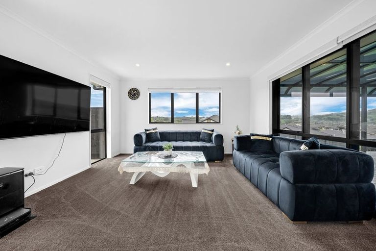 Photo of property in 2 Viv Green Place, Pokeno, 2402