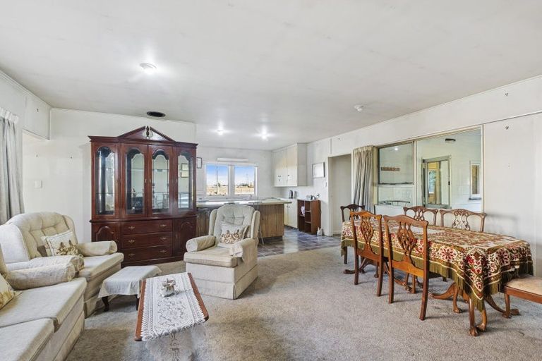 Photo of property in 22 Hendersons Road, Rotherham, Culverden, 7391