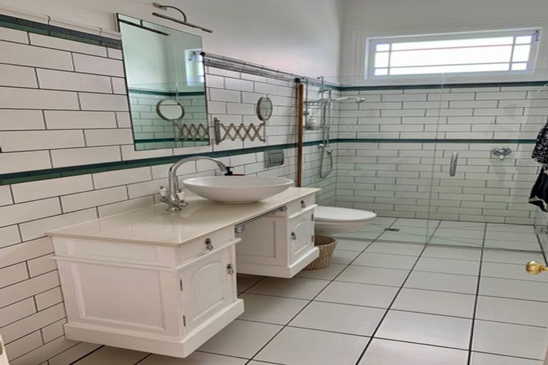 Photo of property in 29 Ewen Alison Avenue, Devonport, Auckland, 0624