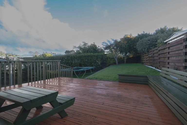 Photo of property in 49 Butterworth Drive, Glendene, Auckland, 0602