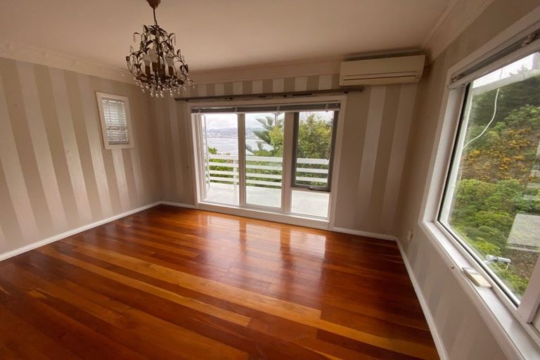 Photo of property in 62 Onslow Road, Khandallah, Wellington, 6035