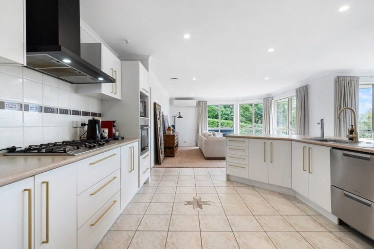 Photo of property in 77a Cape Hill Road, Pukekohe, 2120