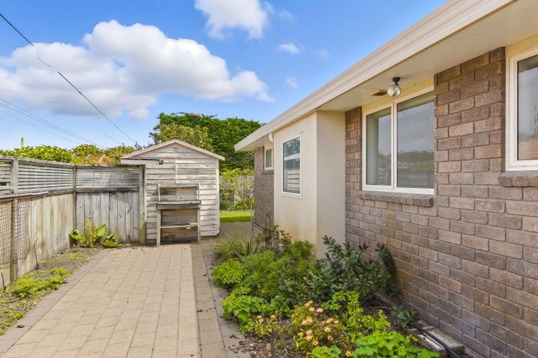 Photo of property in 26 Beach Haven Place, Paraparaumu Beach, Paraparaumu, 5032