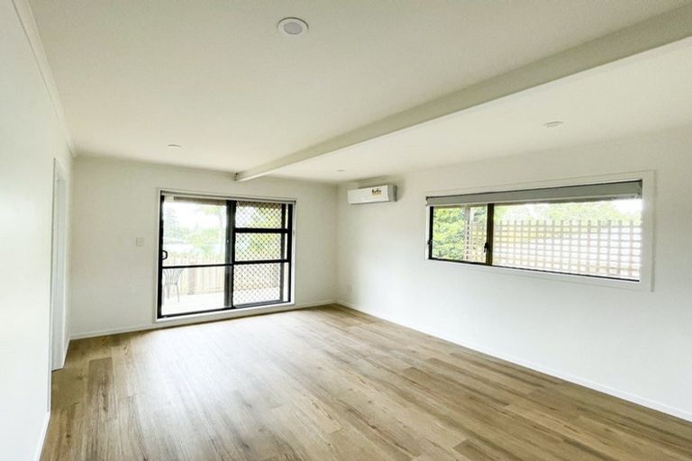 Photo of property in 17 Lemnos Place, Titirangi, Auckland, 0604