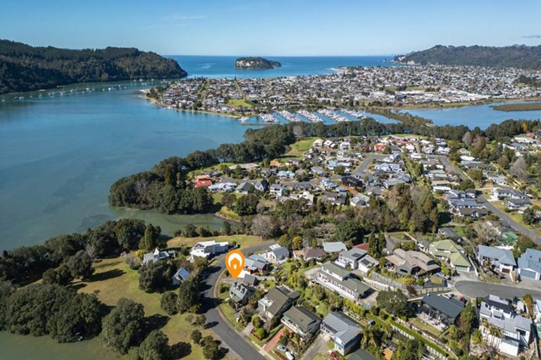 Photo of property in 223 Tukere Drive, Whangamata, 3620