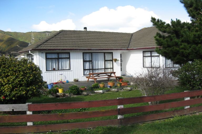 Photo of property in 188 Wellington Road, Wainuiomata, Lower Hutt, 5014