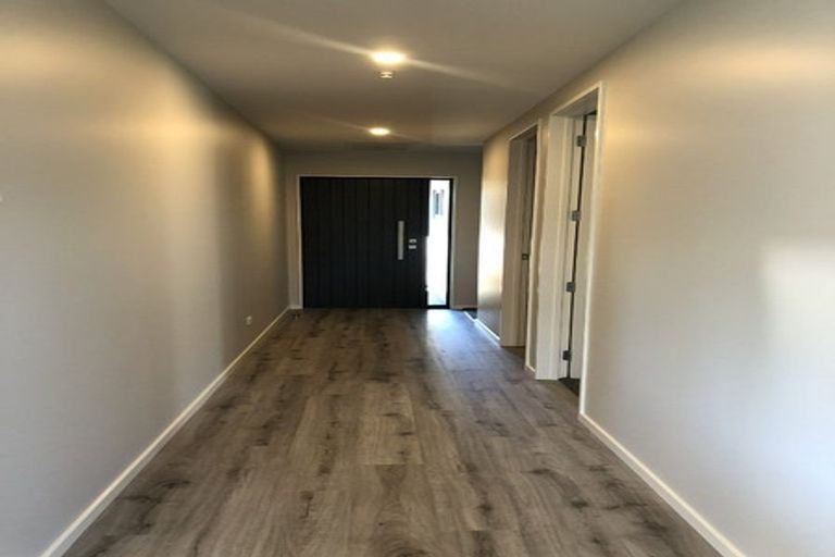 Photo of property in 5 Tussle Grove, Halswell, Christchurch, 8025