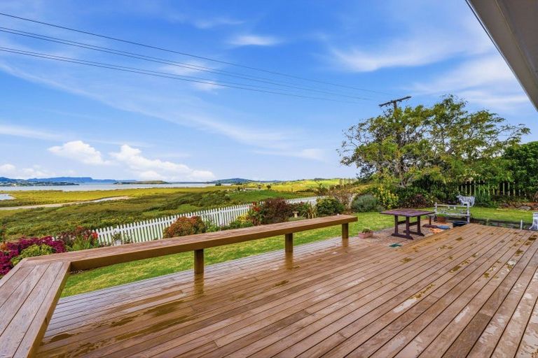 Photo of property in 30 Toetoe Road, Otaika, Whangarei, 0170