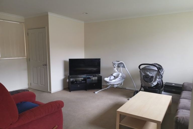 Photo of property in 14 Nykki Place, Papakura, 2110