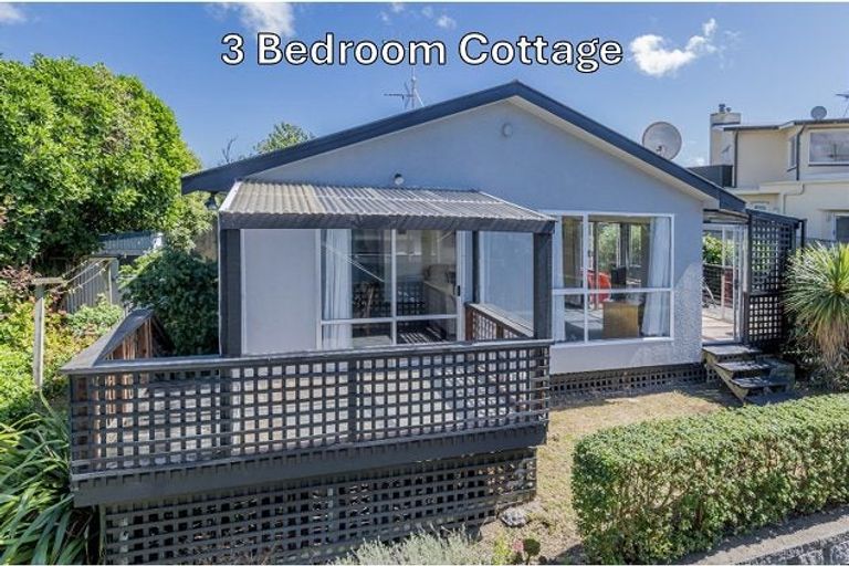 Photo of property in 78 Seaview Road, Paraparaumu Beach, Paraparaumu, 5032