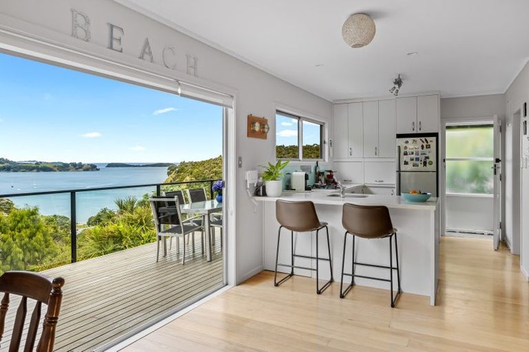 Photo of property in 7 Opahi Bay Road, Mahurangi West, Warkworth, 0983