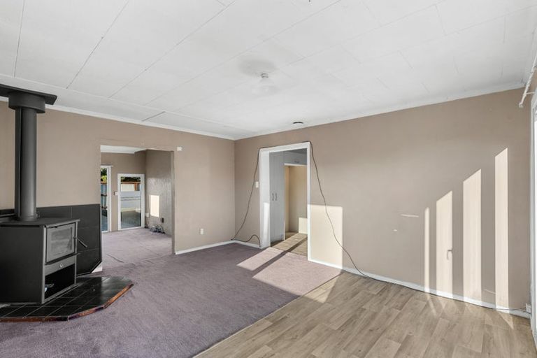 Photo of property in 316 Waterloo Road, Islington, Christchurch, 8042