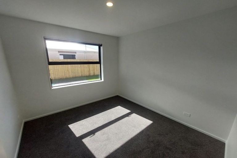 Photo of property in 14 John Gibb Street, Belfast, 8051