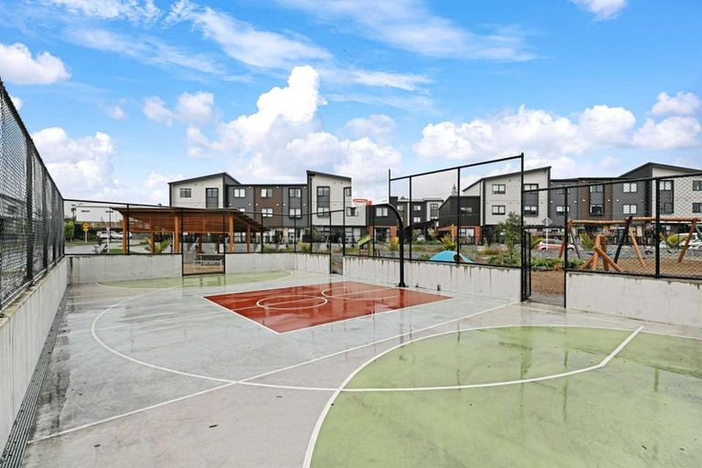 Photo of property in 80 Selo Street, Glen Eden, Auckland, 0602