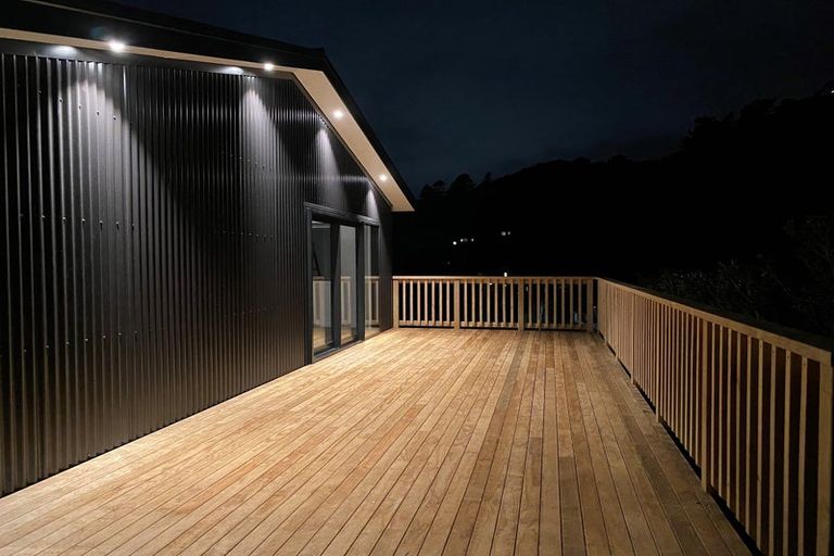 Photo of property in 422 Ohiro Road, Brooklyn, Wellington, 6021