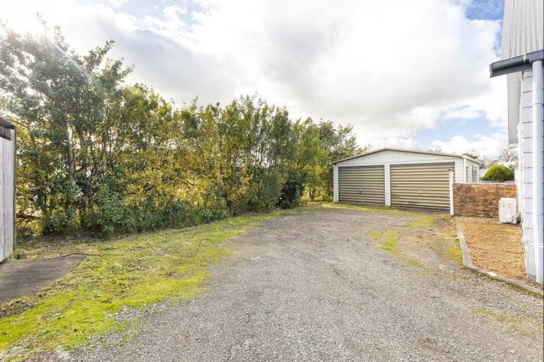 Photo of property in 34 Roberts Line, Kelvin Grove, Palmerston North, 4414