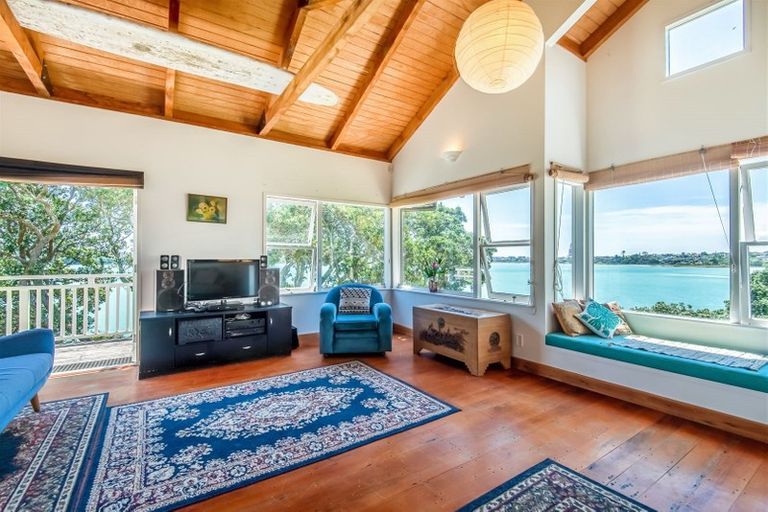 Photo of property in 5 Beresford Street, Bayswater, Auckland, 0622