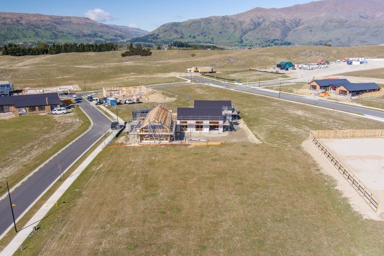 Photo of property in Northlake, 9 Erewhon Crescent, Wanaka, 9305