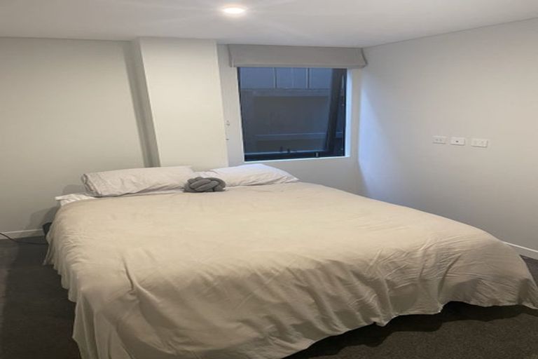 Photo of property in 13 Nugget Avenue, Hobsonville, Auckland, 0616