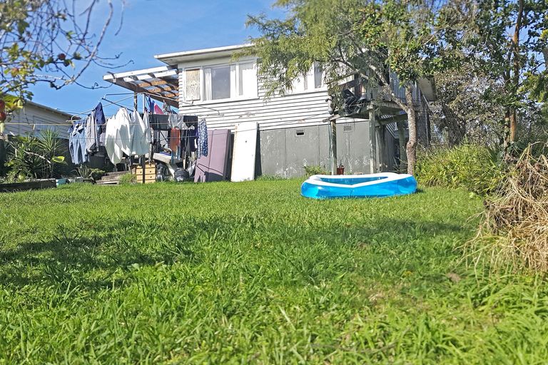 Photo of property in 20 Archibald Road, Kelston, Auckland, 0602