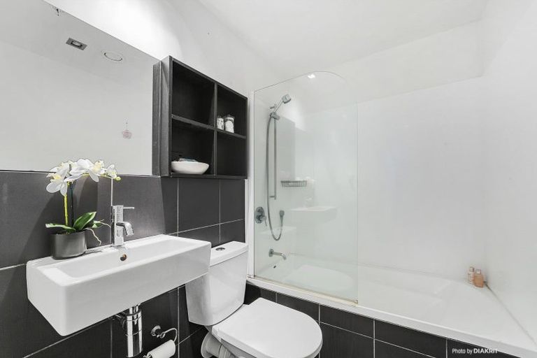 Photo of property in 4g/1 Hanson Street, Mount Cook, Wellington, 6021