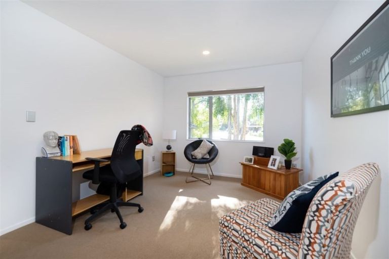 Photo of property in 41d Terra Nova Street, Glen Eden, Auckland, 0602
