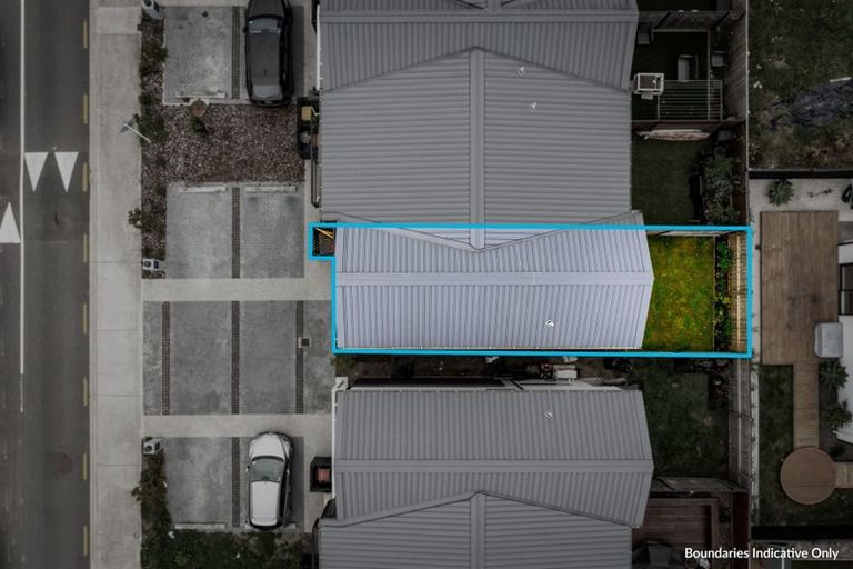 Photo of property in 35 Treloar Crescent, Hobsonville, Auckland, 0616