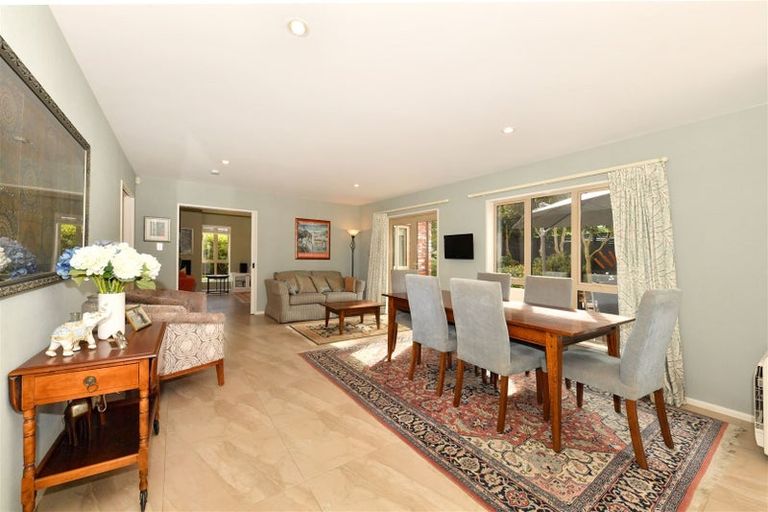 Photo of property in 16a Hadlow Place, Burnside, Christchurch, 8041